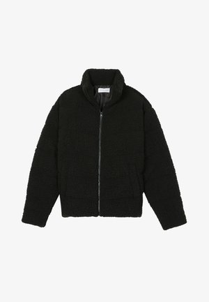 Chaqueta de pelaje sintético negro con cuello alto, cierre de cremallera, puños elásticos y un diseño acolchado. Cuenta con bolsillos laterales y una textura suave.