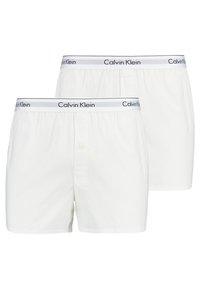 Unselected, white