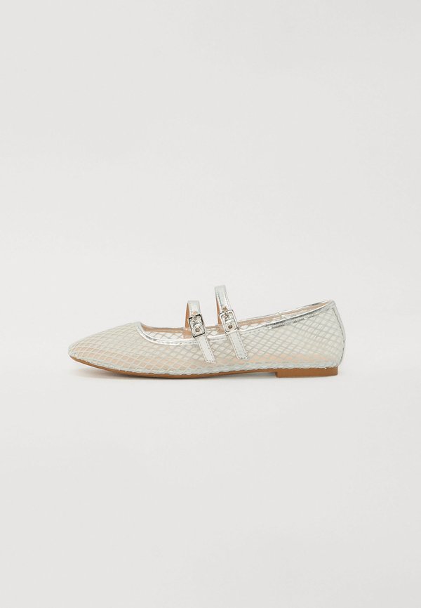 Ballet pumps - silver