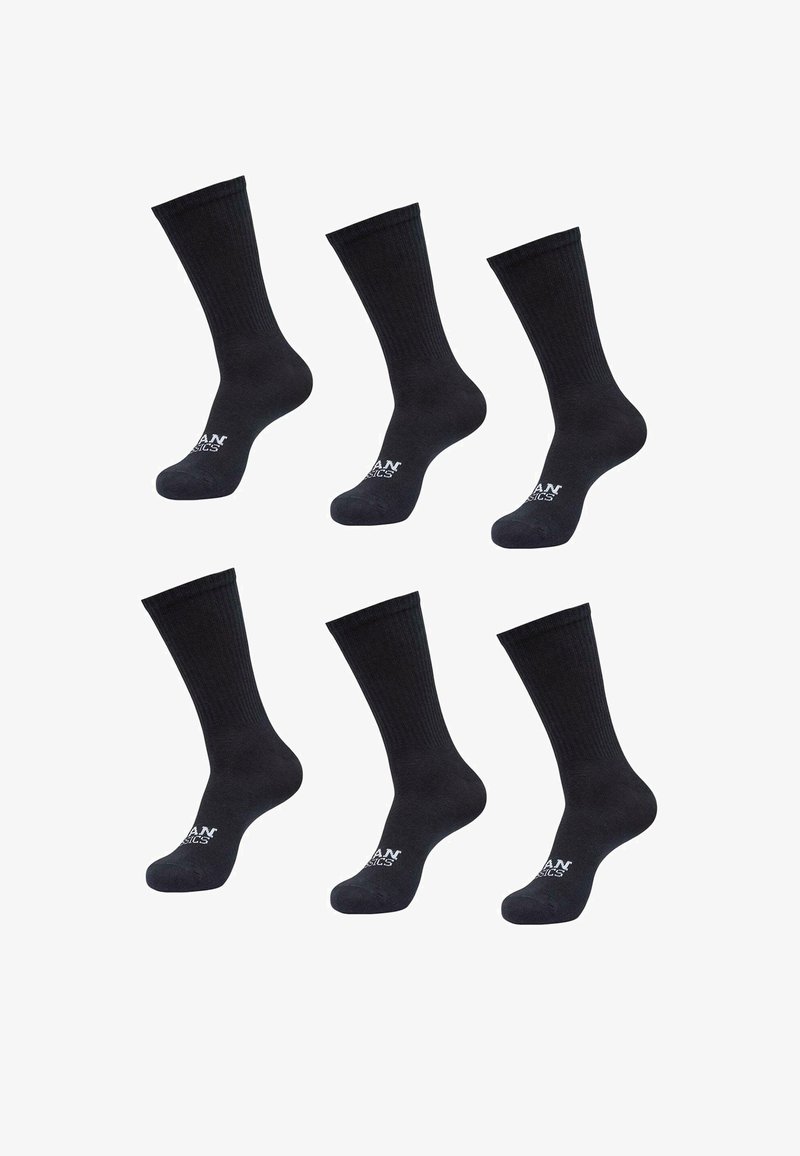 Čierne ponožky do crew, rebrovaný dizajn, priedušný materiál, s detailom loga. Šesť párov usporiadaných v dvoch radoch.