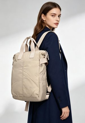 Gian Marco Venturi, GIAN MARCO VENTURI BACKPACK - Rugzak - off-white