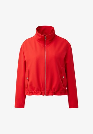 Helles rotes Jackett mit Stehkragen, Frontreißverschluss, langen Ärmeln, zwei Klappentaschen mit Druckknöpfen und elastischem Saum.