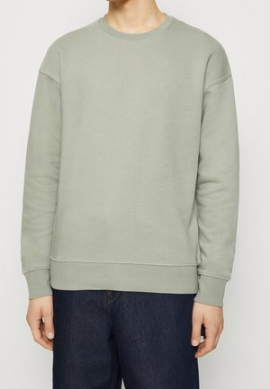 Sweater - light green
