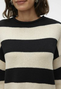 Vero Moda Strickpullover - black