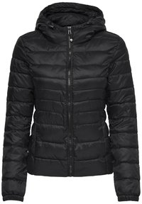 Schwarze Pufferjacke mit Reißverschluss, elastischen Bündchen und Kapuze. Verfügt über horizontale Steppabschnitte und eine glatte, glänzende Stofftextur.