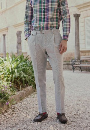 Next, TAILORED FIT SIGNATURE LEOMASTER SEERSUCKER TEXTURE - Suit trousers - blue