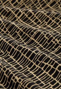 TOM TAILOR V NECK ALLOVERPRINTED - Top - abstract black grid design