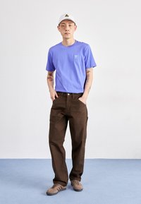 adidas Originals TREFOIL ESSENTIALS - Camiseta estampada - semi blue