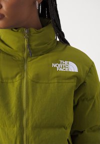 The North Face RIPSTOP NUPTSE JACKET - Piumino - forest olive