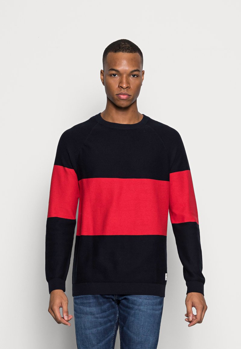 Jack & Jones JCOSHAWN CREW NECK - Camisola - ribbon red