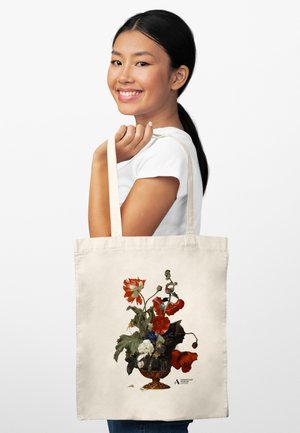Henry Tiger, ASHMOLEAN MUSEUM A VASE OF FLOWERS GRAPHIC - Shopper - natural