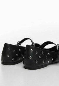 Mango Babies - black