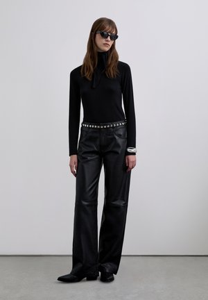 Scalpers Long sleeved top - black