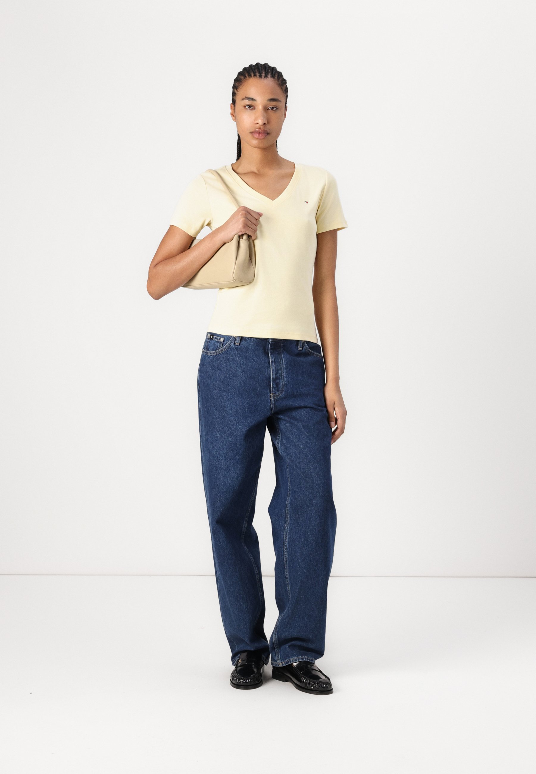売れ筋商品|||トミー ヒルフィガー Tシャツ レディース トップス SLIM CODY - Basic T-shirt - frozen custard Tommy Hilfiger SLIM CODY V NECK - T-Shirt basic - frozen