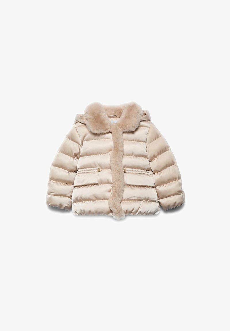 Giubbotto imbottito color beige chiaro con colletto morbido e patta frontale, caratterizzato da una texture trapuntata e due tasche con zip.