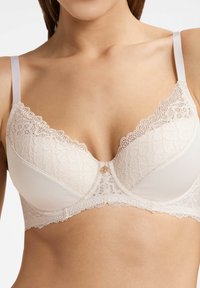 ESOTIQ Biustonosz push-up
