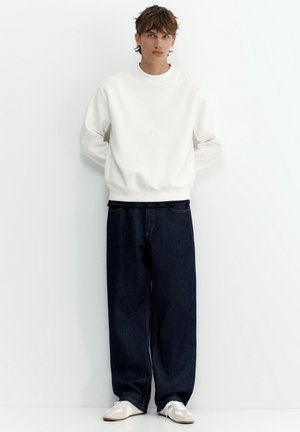 PULL&BEAR, RELAXED, biały
