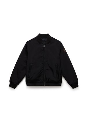 Schwarze Bomberjacke mit Reißverschluss, geripptem Kragen und Bündchen, zwei frontalen Taschen und einem kleinen Logo-Patch am Ärmel. Glatte Textur.