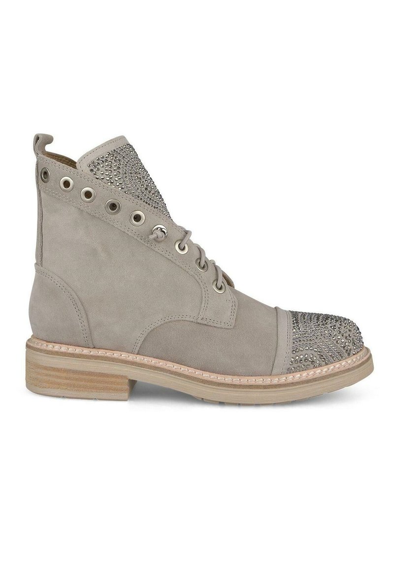 Botines con cordones