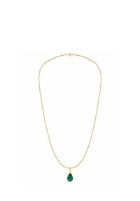 Collar de cadena dorada con un colgante de piedra preciosa verde en forma de pera, con una cadena texturizada y un detalle de cierre sencillo.