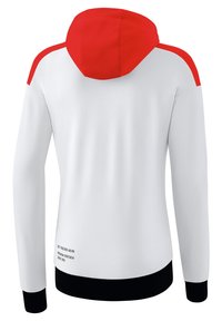 Witte hoodie met een rode capuchon en schouderaccenten. Lange mouwen en elastische zwarte manchetten. Tekst op de onderrug in het zwart. Glad stoffen textuur.