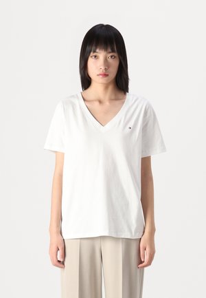 MODERN REGULAR FLAG - Basic T-shirt - optic white
