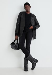 ONLY SHOES ONLBAX - Cowboystøvler - black