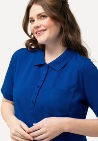 Ulla Popken SHORT SLEEVE SIDE - Denní šaty - royal blue