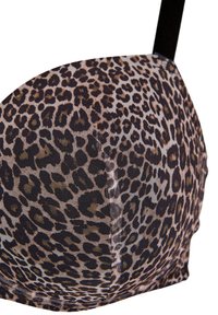 Podprsenka s leopardím vzorom, vyrobená z hladkej, štruktúrovanej tkaniny v béžových a hnedých odtieňoch, s čiernymi akcentmi a nastaviteľnými ramienkami.