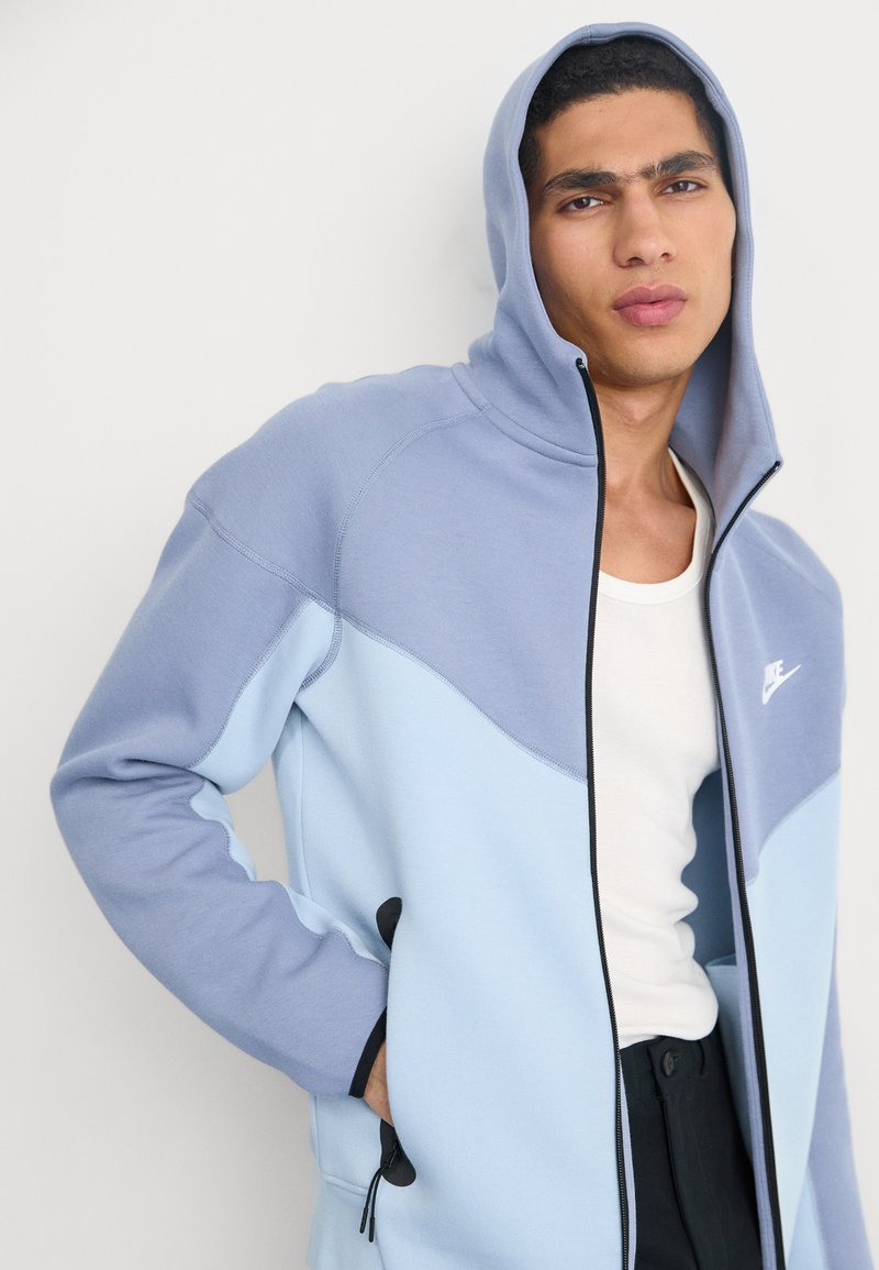 Light Blue Nike Blau Jogginganzug Nike Jogginganzug Nike Tech