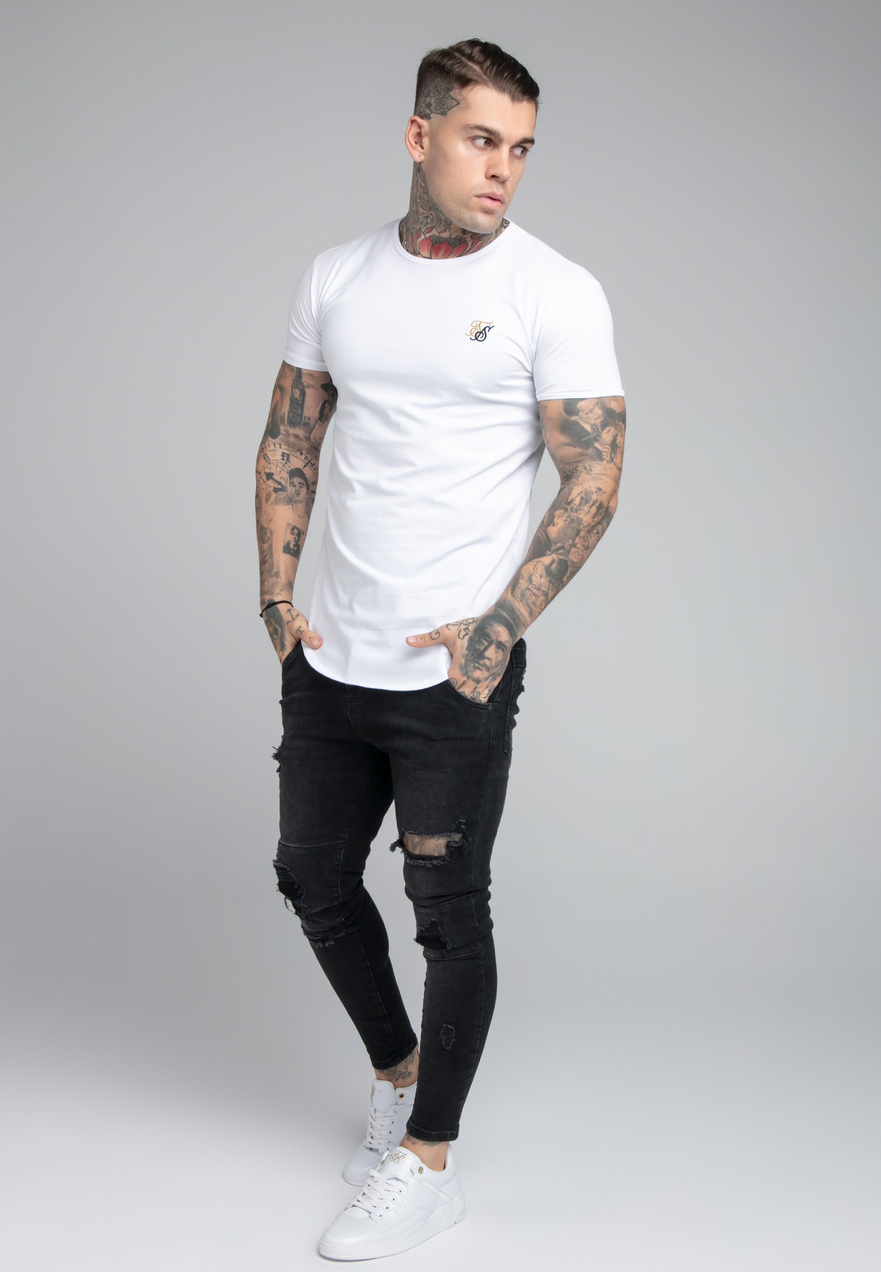SIKSILK CONTRAST LOGO GYM TEE - Camiseta básica - white/blanco - Zalando.es