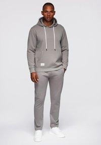 Non sélectionné, light grey