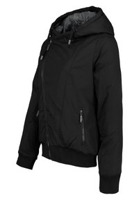 Czarna pikowana kurtka z kapturem, zapinana na zamek błyskawiczny, z bocznymi kieszeniami. Posiada ściągacze na mankietach i gładką podszewkę. Prosty, nowoczesny design.