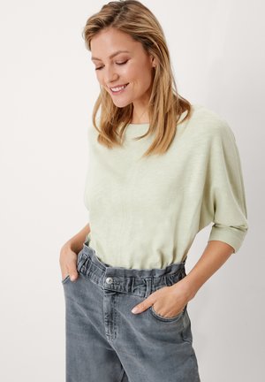 MIT FLEDERMAUSÄRMELN - Maglietta a manica lunga - light green