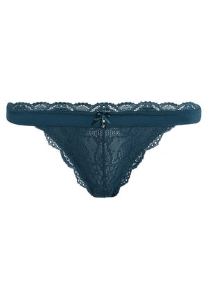 Teal kanten string met golvende randen, met een centrale strik en een klein sieraaddetail. Zachte textuur en een ingewikkeld bloemenkantpatroon.