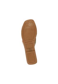 Sole di scarpa in gomma conciata con un motivo testurizzato, caratterizzata da una forma leggermente appuntita e bordi rinforzati per una maggiore durabilità. Taglia contrassegnata come 40.