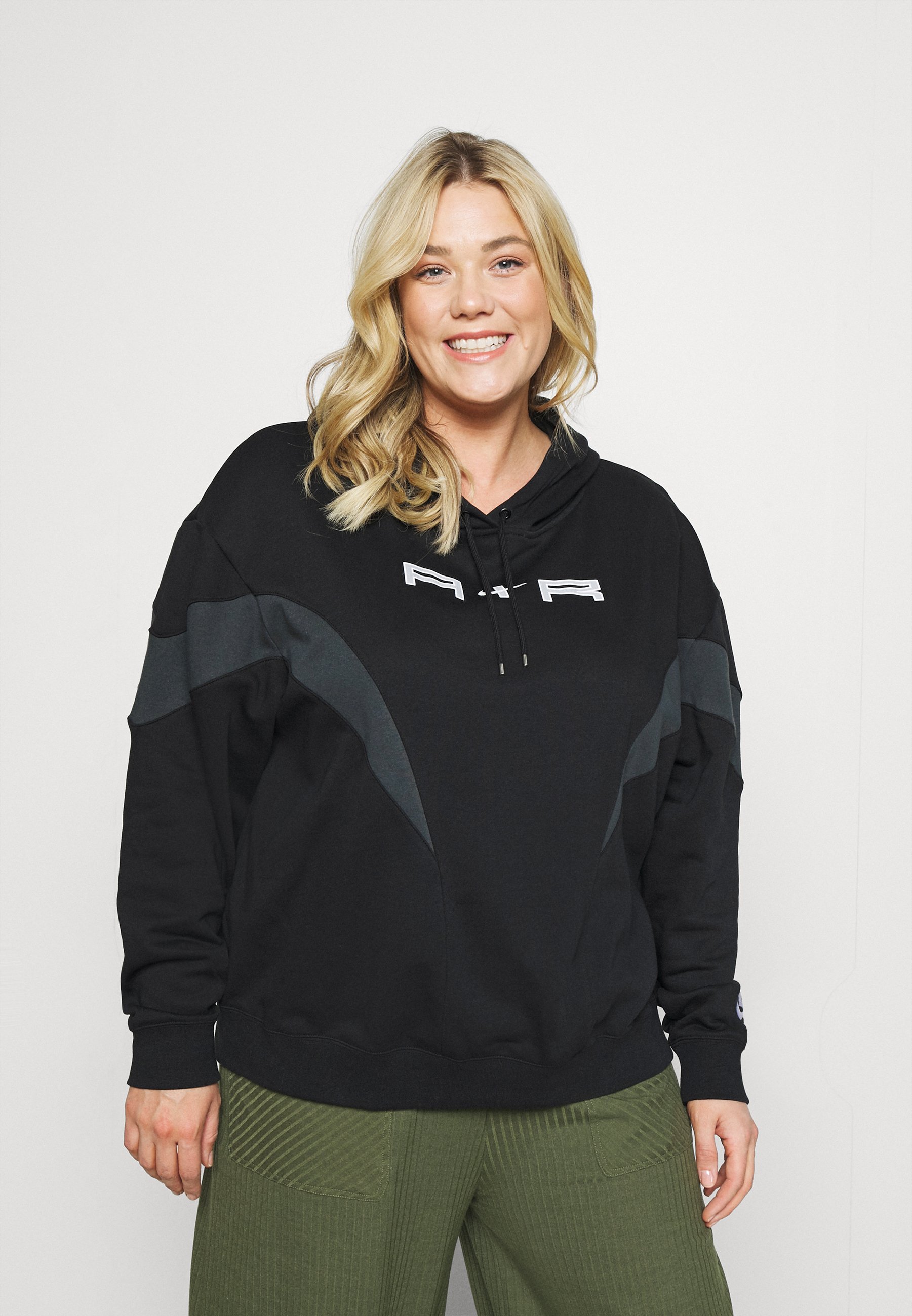 nike plus sweatshirt