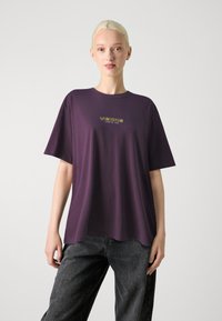 Jack & Jones JCOREFLECT TEE CREW NECK UNISEX - T-shirt print - plum perfect