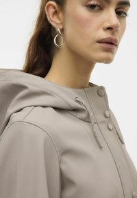 Vero Moda VMMALOU NOOS - Parka - moon rock