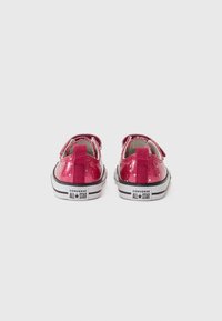 Converse CHUCK TAYLOR ALL STAR UNISEX - Sapatilhas - sporty berry/white/egret