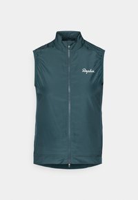 Bezrękawnik rowerowy w ciemnoniebieskim kolorze z wysokim kołnierzem i zamkiem z przodu; ma białe logo "Rapha" na lewej piersi.