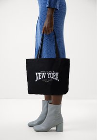 Even&Odd Cabas - black