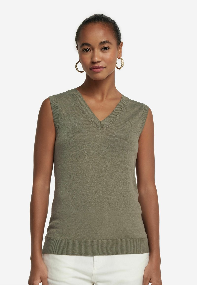 Ärmlös, olivgrön V-ringad tröja med en figurnära design, ribbat avslut och en mjuk textur, lämplig för lager-på-lager eller varmt väder.