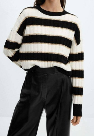 Maglione a righe con colori nero, crema e oro metallico; texture a coste; scollatura rotonda; maniche lunghe; vestibilità comoda.