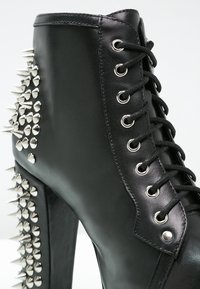 Jeffrey Campbell Botines de tacón - black
