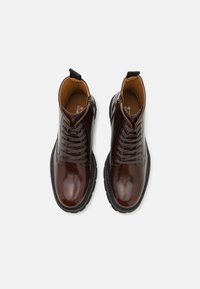 Call it Spring BARSTOW - Veterboots - cognac