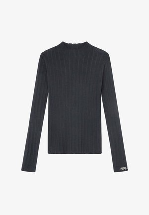 Top de manga larga gris oscuro con textura y cuello alto, que presenta un diseño de marca minimalista en la manga.