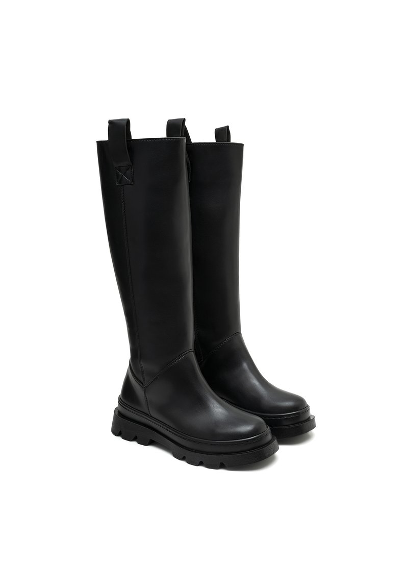 Desa Plateaulaarzen - black