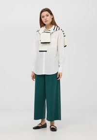 Terranova - Spodnie materiałowe