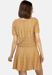 TOOche A-Linien-Rock - light gold